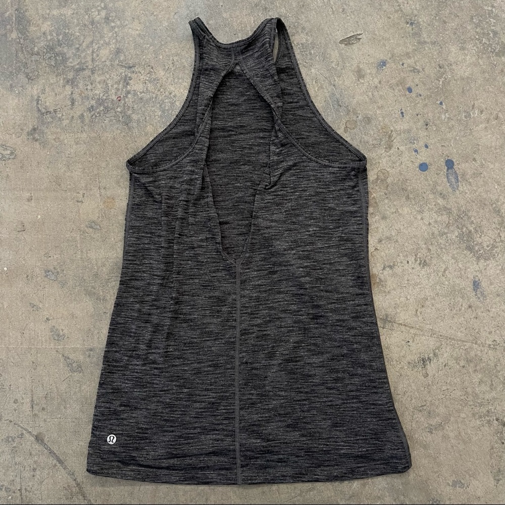 Lululemon workout tank top